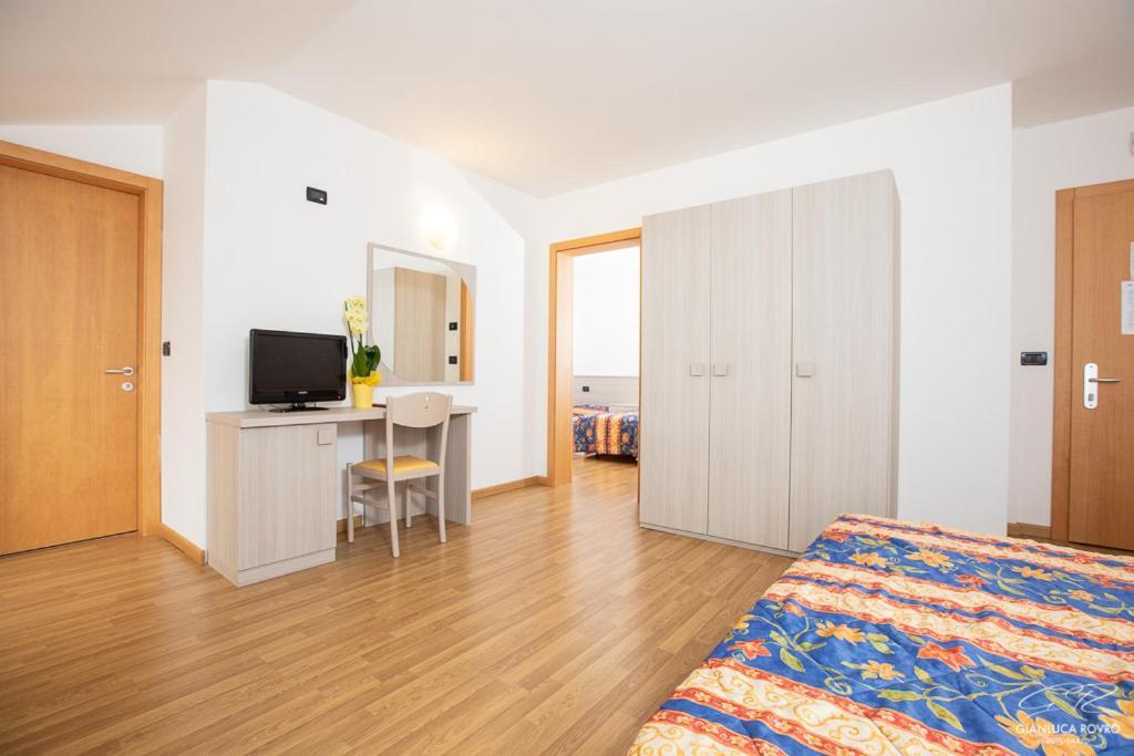 Hotel Posta Комано-Терме Екстер'єр фото