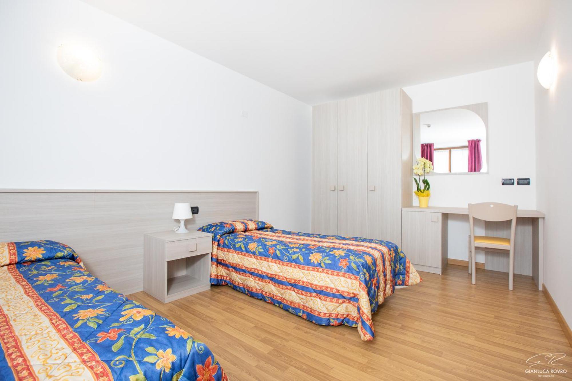 Hotel Posta Комано-Терме Екстер'єр фото